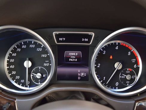 Used 2015 Mercedes-Benz ML 250 BlueTEC 4MATIC image 65