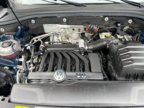Used 2022 Volkswagen Atlas SE w/ Panoramic Sunroof Package FWD image 18