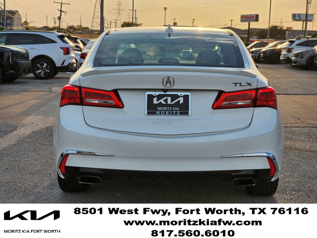 Used 2018 Acura TLX V6 FWD image 5