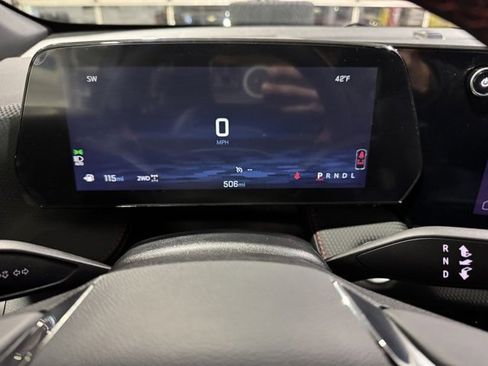 New 2026 Chevrolet Equinox RS w/ Convenience Package III image 18