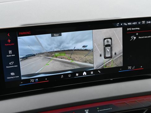 Certified 2025 BMW X3 xDrive30i w/ Premium Package image 16