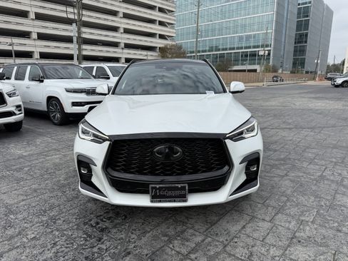 Certified 2024 INFINITI QX50 Sport image 2