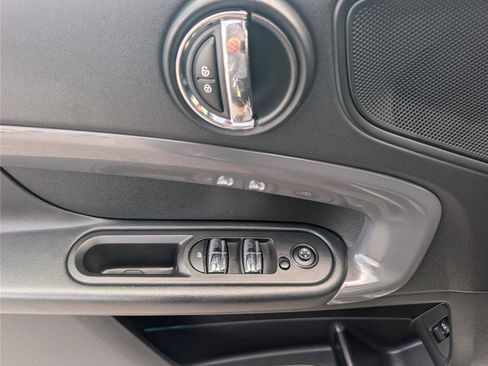 Used 2019 MINI Cooper Countryman S FWD image 18