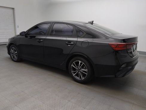 Used 2023 Kia Forte LXS image 3