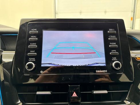 Used 2024 Toyota Camry SE FWD image 19