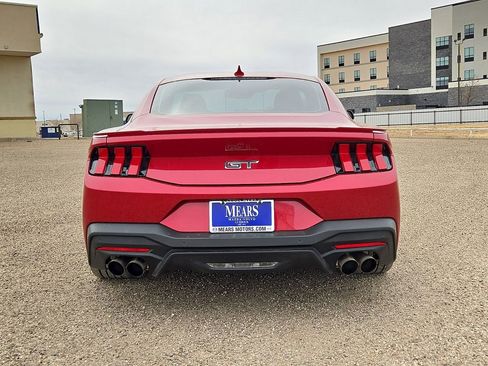 Used 2024 Ford Mustang GT Premium image 4