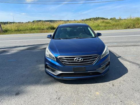 Used 2017 Hyundai Sonata Sport w/ Value Edition Package 02 FWD image 2