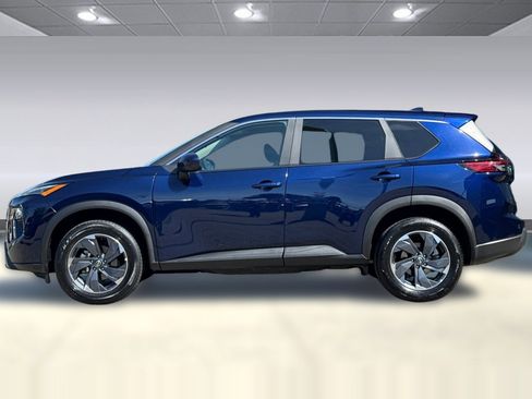 Used 2025 Nissan Rogue SV FWD image 7