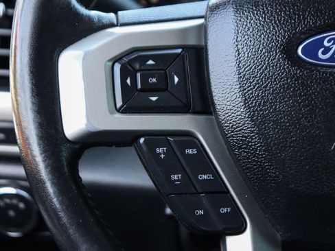 Used 2017 Ford F150 Lariat AWD/4WD image 22