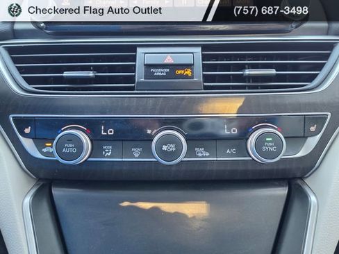 Used 2018 Honda Accord EX-L image 19