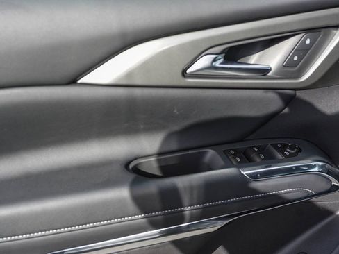 New 2026 Chevrolet Traverse LT w/ Midnight/Sport Edition FWD image 18