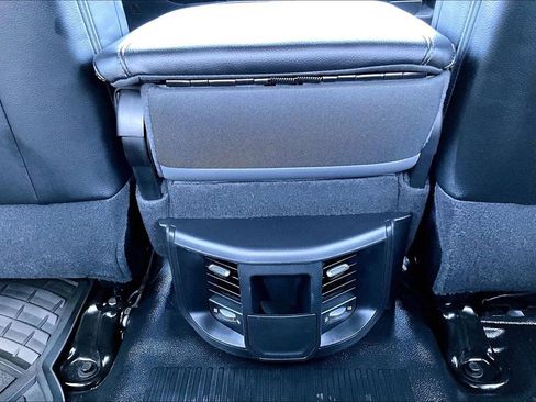 Used 2022 RAM 2500 Tradesman w/ Chrome Appearance Group image 20