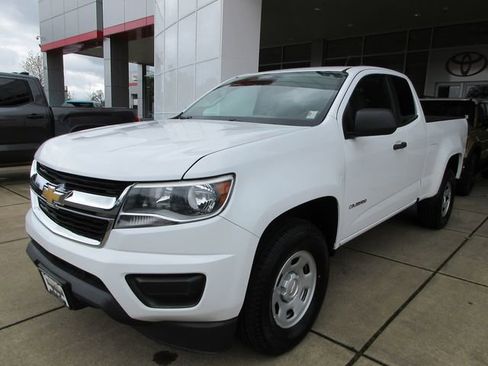 Used 2016 Chevrolet Colorado W/T w/ WT Convenience Package RWD image 6
