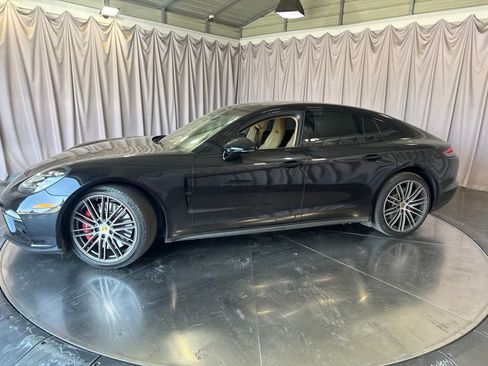 Used 2017 Porsche Panamera Turbo AWD/4WD image 7
