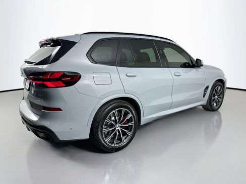 New 2026 BMW X5 xDrive50e w/ Executive Package image 5