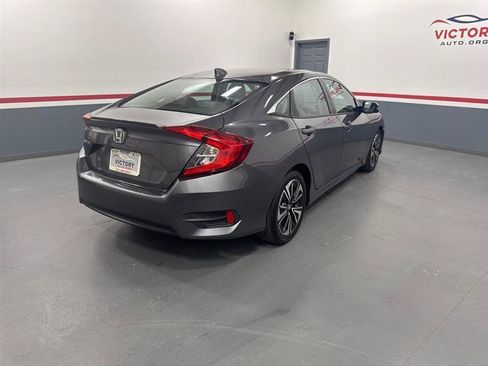 Used 2016 Honda Civic EX-T image 3