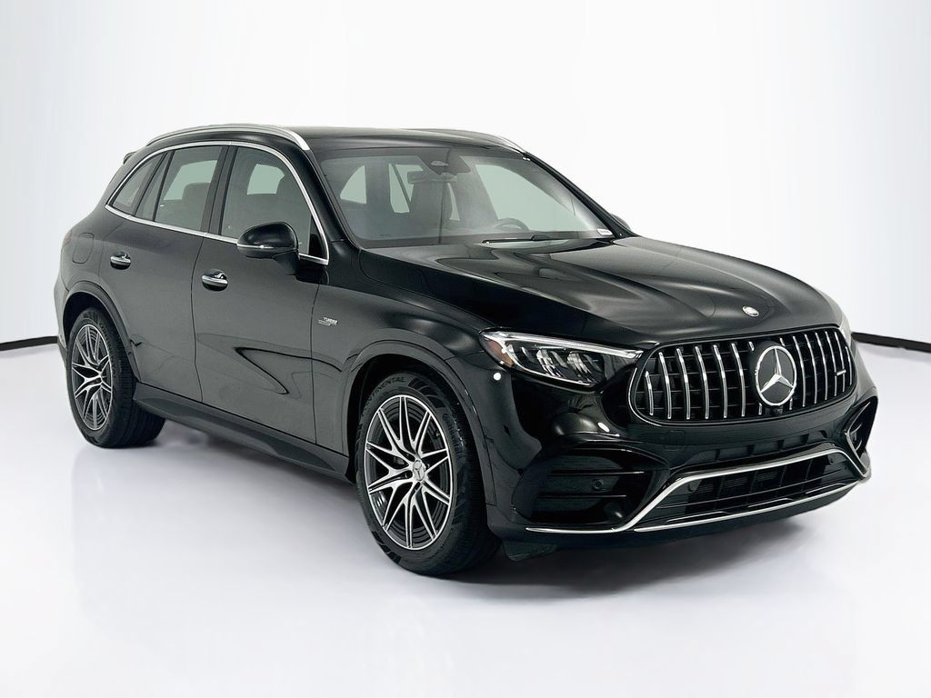 Used 2026 Mercedes-Benz GLC 43 AMG 4MATIC image 3
