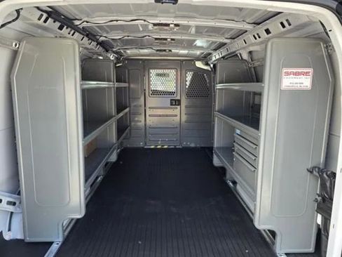 New 2025 GMC Savana 3500 w/ Power Convenience Package RWD image 18
