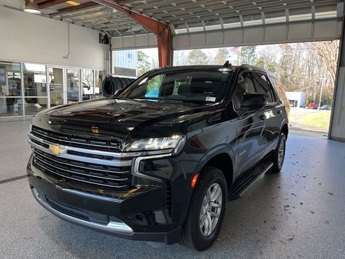 Used 2024 Chevrolet Tahoe LT image 4