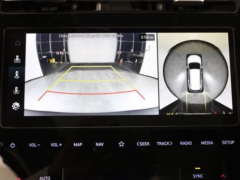 Certified 2022 Hyundai Tucson Limited w/ Cargo Package image 29