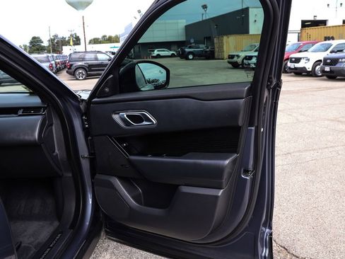 Used 2024 Land Rover Range Rover Velar Dynamic HSE image 17