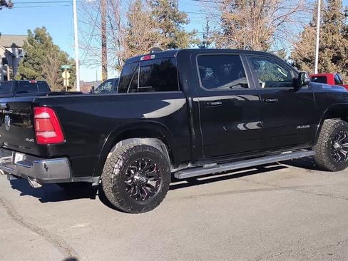 Used 2019 RAM 1500 Laramie image 9