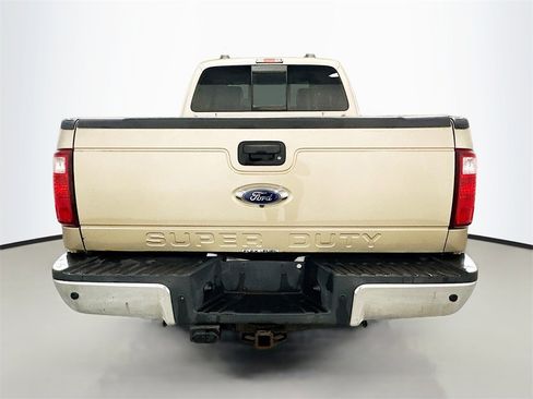 Used 2014 Ford F250 Lariat w/ Chrome Package image 7