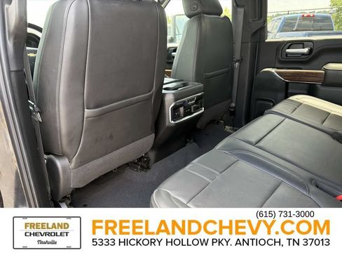 Used 2020 Chevrolet Silverado 3500 High Country w/ Technology Package AWD/4WD image 17