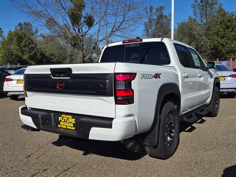 New 2026 Nissan Frontier PRO-4X w/ Tow Package image 4