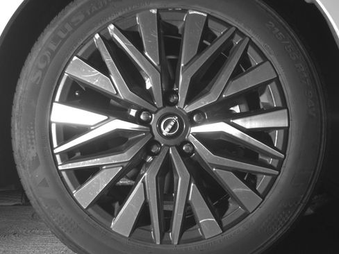 Used 2025 Nissan Altima 2.5 SV image 13