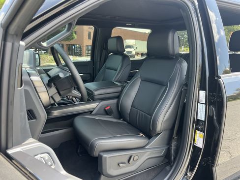 New 2026 Ford F150 Lariat w/ Equipment Group 501A Mid AWD/4WD image 16
