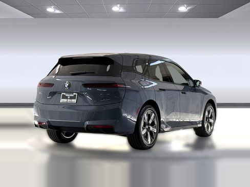 New 2026 BMW iX xDrive45 image 8