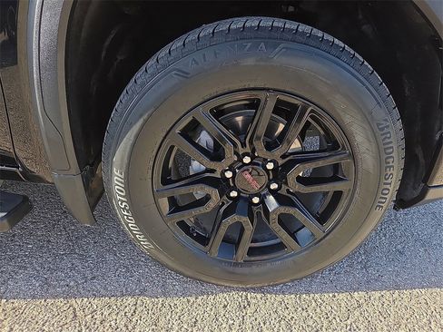 Used 2023 GMC Sierra 1500 Elevation w/ LPO, Elevation Black Package image 7