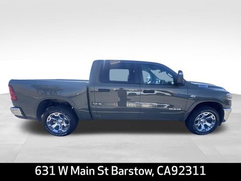New 2026 RAM 1500 Big Horn AWD/4WD image 4