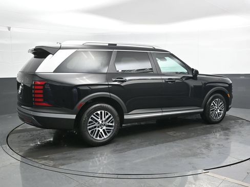 Used 2026 Hyundai Palisade SEL FWD image 3