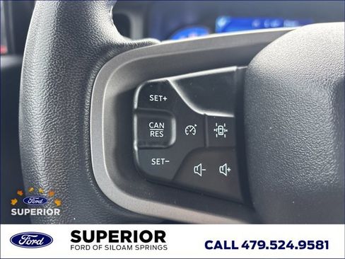 Used 2023 Ford Bronco Everglades image 30