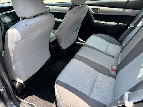 Used 2017 Toyota Corolla LE FWD image 12