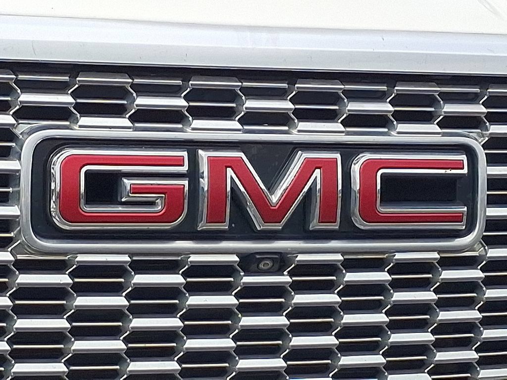 Used 2022 GMC Yukon Denali AWD/4WD image 30
