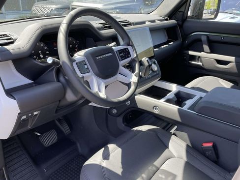 New 2026 Land Rover Defender 110 S AWD/4WD image 13
