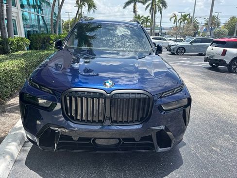 Used 2026 BMW X7 xDrive40i w/ M Sport Package AWD/4WD image 10