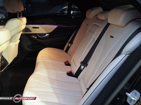 Used 2015 Mercedes-Benz S 63 AMG 4MATIC Sedan w/ Driver Assistance Package image 25