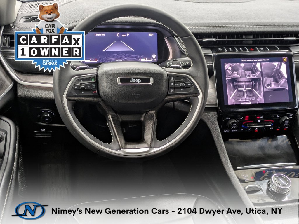 Used 2023 Jeep Grand Cherokee L Limited AWD/4WD image 5