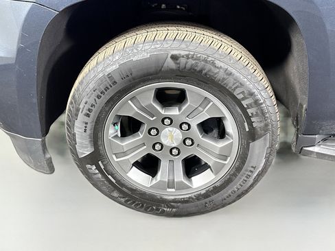 Used 2019 Chevrolet Tahoe LS image 36