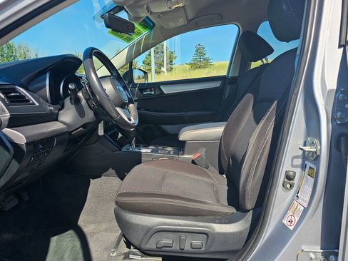 Used 2019 Subaru Outback 2.5i Premium AWD/4WD image 22