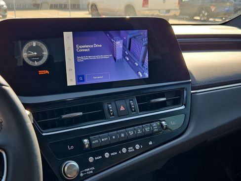 Used 2023 Lexus ES 350 w/ Accessory Package (Z1) FWD image 24