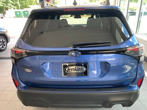 Used 2026 Subaru Forester Premium AWD/4WD image 15