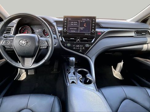 Used 2023 Toyota Camry XSE FWD image 16