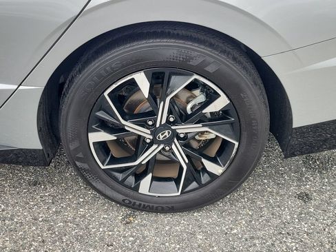 Used 2025 Hyundai Sonata SEL FWD image 5