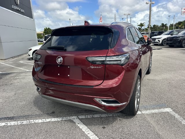 Used 2022 Buick Envision Avenir w/ Technology Package II FWD image 7
