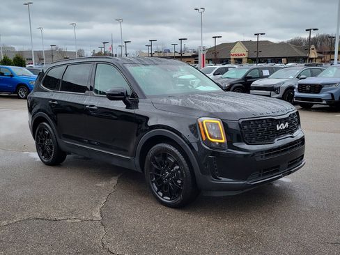 Used 2022 Kia Telluride EX w/ EX Premium Package AWD/4WD image 32